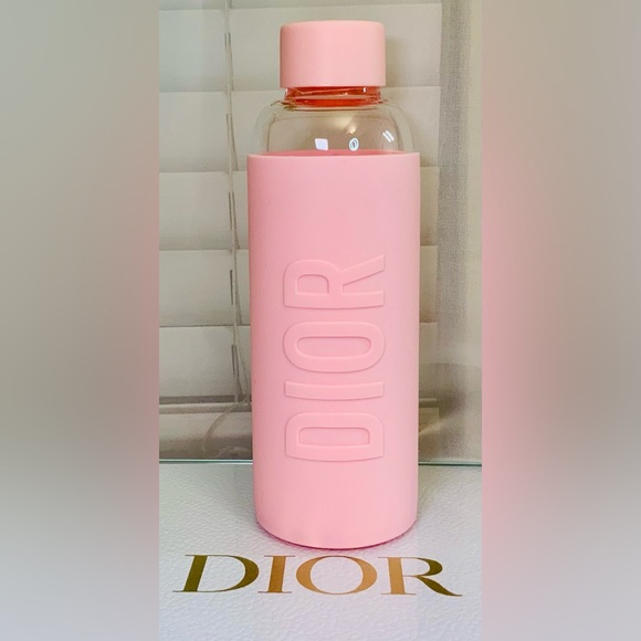 Dior Glass Water Bottle with Pink Silicone Cover Traveling - Picture 6 of 13